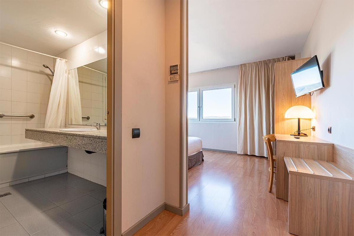 Hotel Air Penedes Vilafranca del Penedes Bagian luar foto