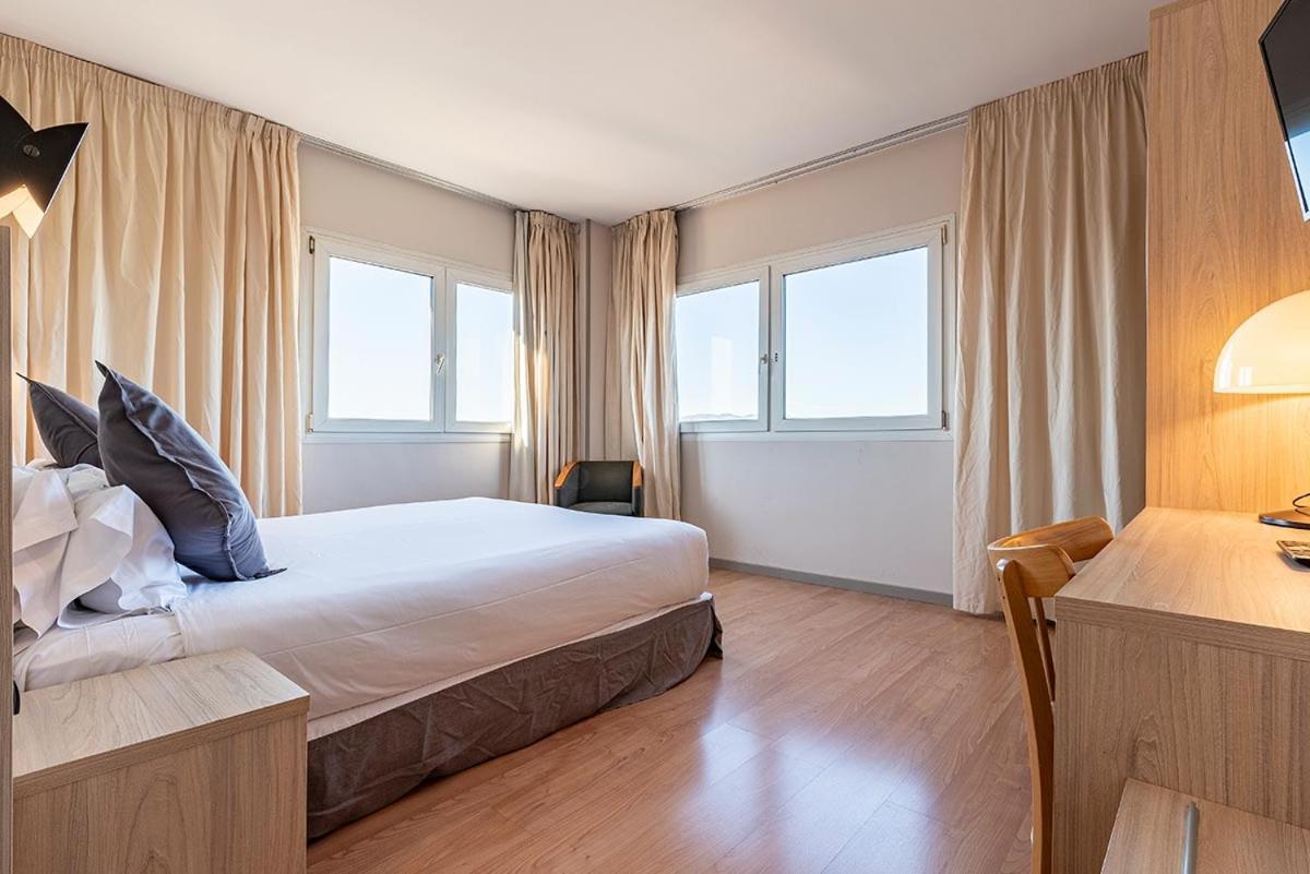 Hotel Air Penedes Vilafranca del Penedes Bagian luar foto